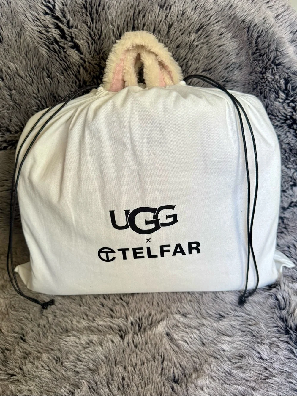 Telfar ugg medium
